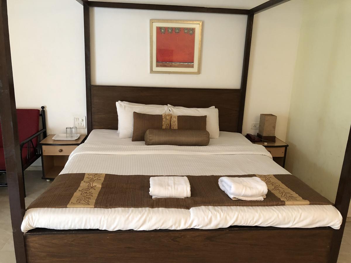 Toshali Goan Village Resort Candolim Exteriör bild