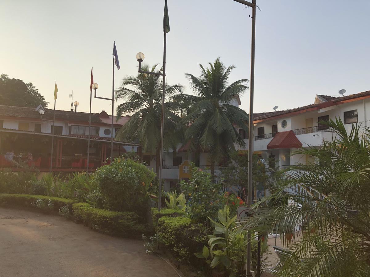 Toshali Goan Village Resort Candolim Exteriör bild