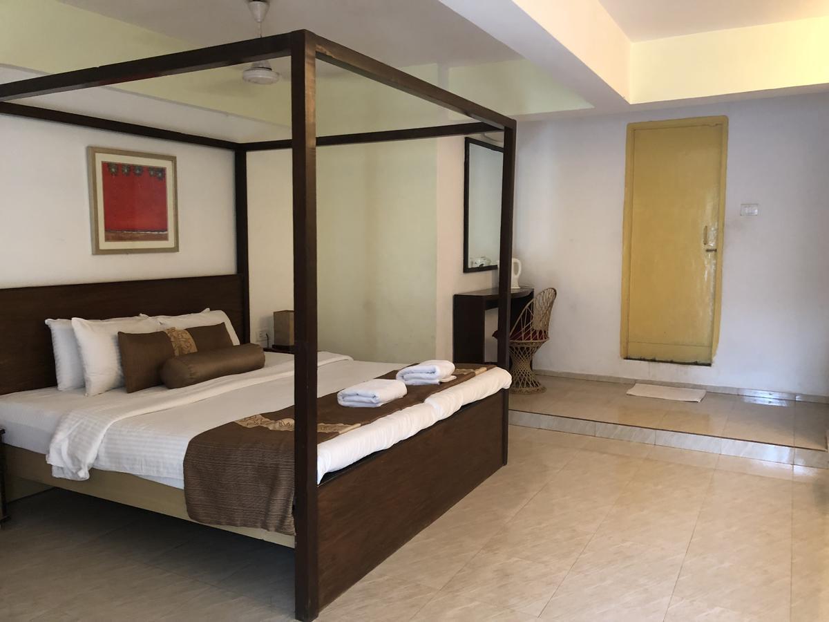 Toshali Goan Village Resort Candolim Exteriör bild