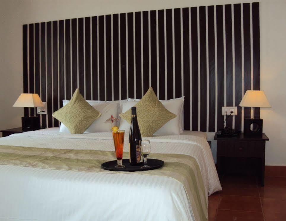 Toshali Goan Village Resort Candolim Exteriör bild