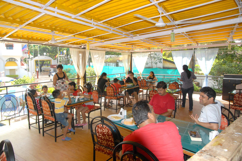 Toshali Goan Village Resort Candolim Exteriör bild