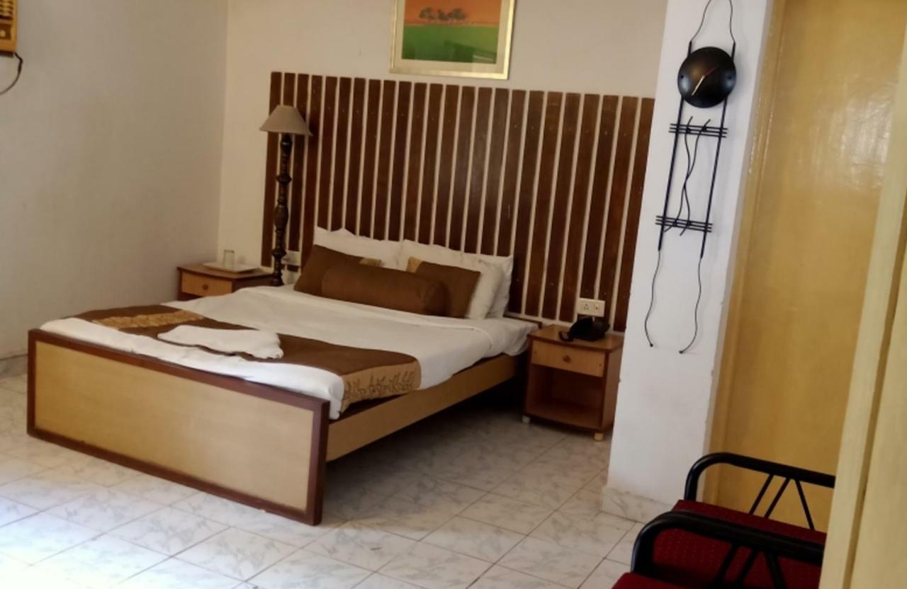 Toshali Goan Village Resort Candolim Exteriör bild